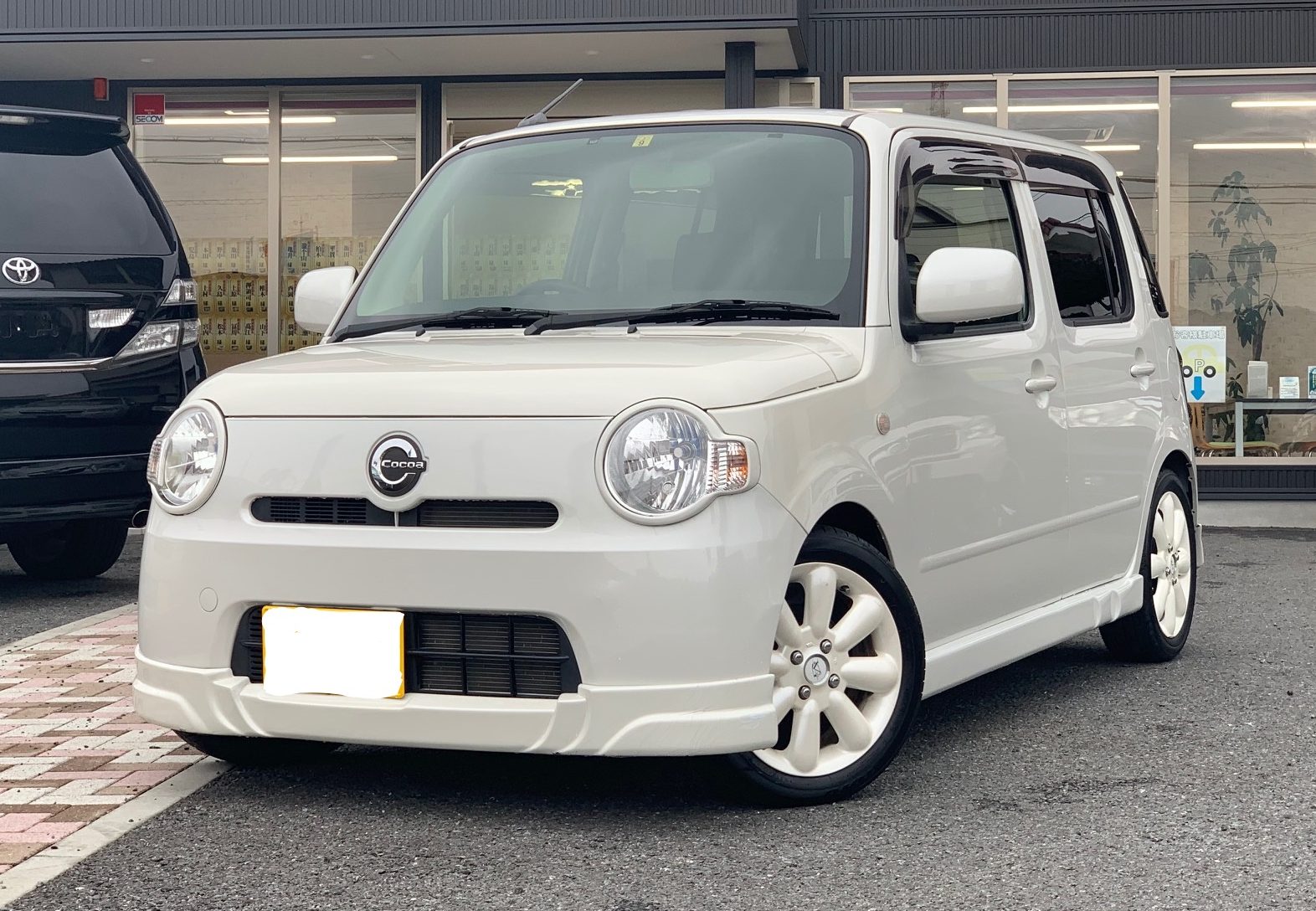 252a E Smt Works エスエムテイワークス 新車 中古車販売 買取 保険事業 枚方市 交野市 寝屋川市 四条畷市の地域密着店